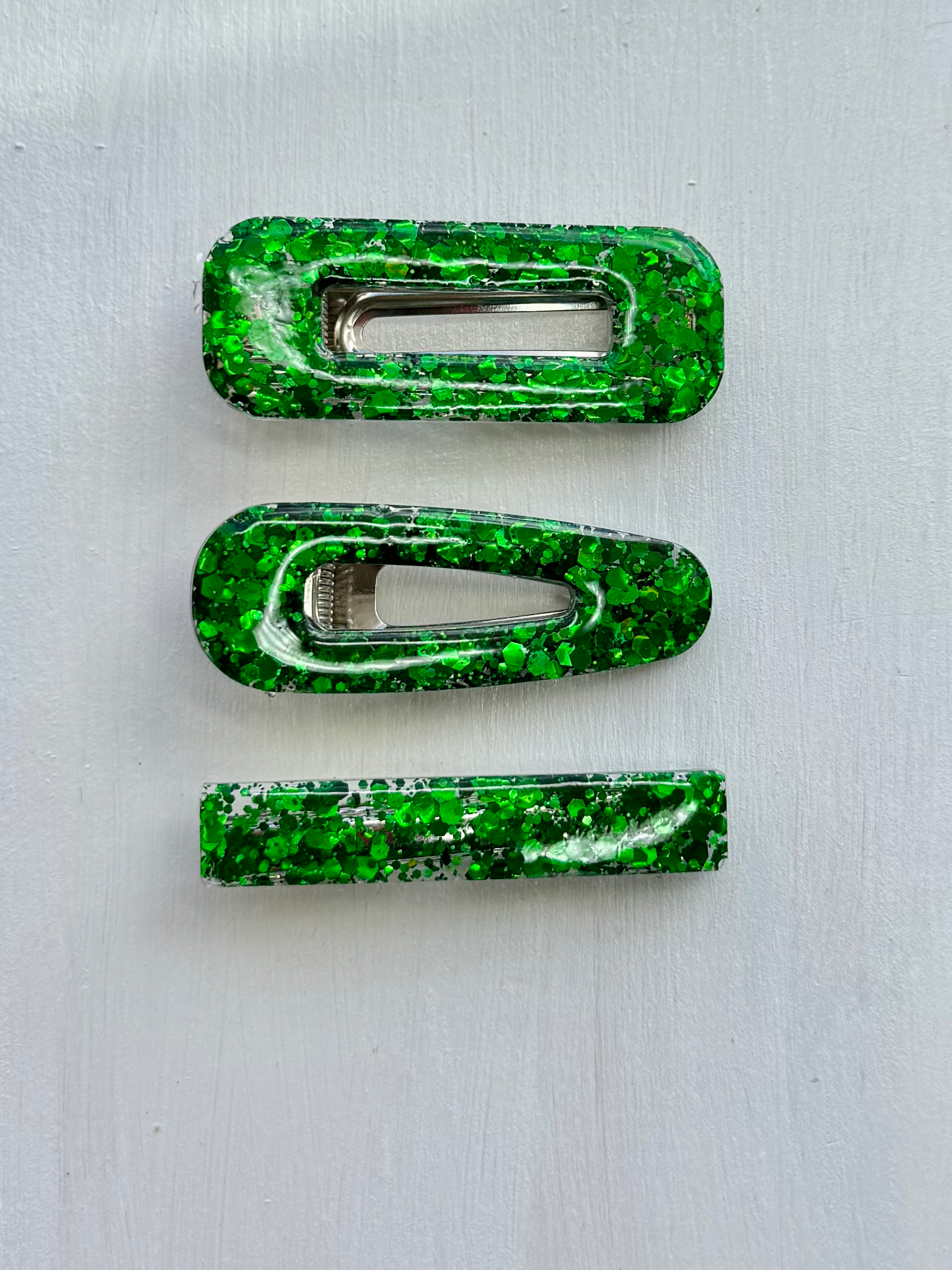 Green glitter resin barrettes set of 2 – handmade sparkly hair clips